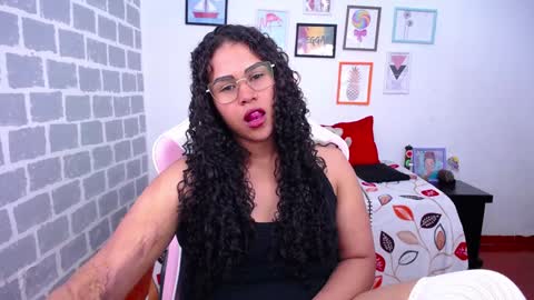 Karen online show from 12-21-24, 07:45