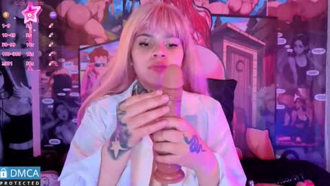 Candy online show from 11-20-25, 01:28