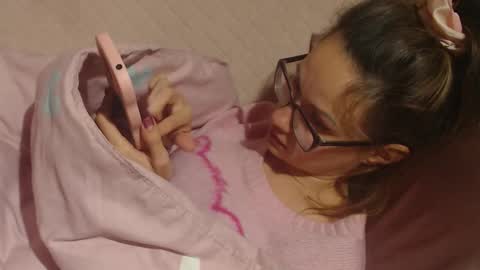 Snapshot of candylady136 chatting on 11-08-25, 11:43 say meow and send tip online show from 11-08-25, 11:43