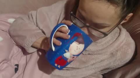 Snapshot of candylady136 chatting on 02-03-26, 06:22 say meow and send tip online show from 02-03-26, 06:22