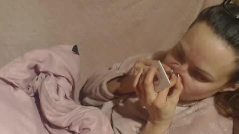 Snapshot of candylady136 chatting on 02-04-26, 10:36 say meow and send tip online show from 02-04-26, 10:36