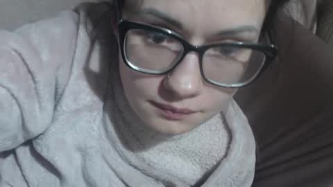 Snapshot of candylady136 chatting on 02-13-26, 11:23 say meow and send tip online show from 02-13-26, 11:23