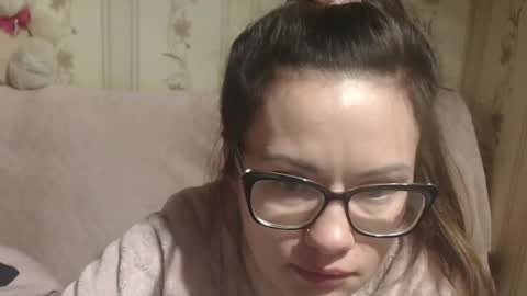 Snapshot of candylady136 chatting on 02-17-26, 03:03 say meow and send tip online show from 02-17-26, 03:03