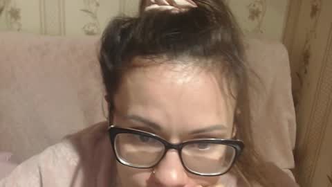 Snapshot of candylady136 chatting on 02-21-26, 01:01 say meow and send tip online show from 02-21-26, 01:01