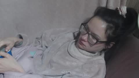 Snapshot of candylady136 chatting on 02-23-26, 03:48 say meow and send tip online show from 02-23-26, 03:48