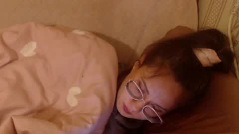 Snapshot of candylady136 chatting on 04-30-26, 12:17 say meow and send tip online show from 04-30-26, 12:17