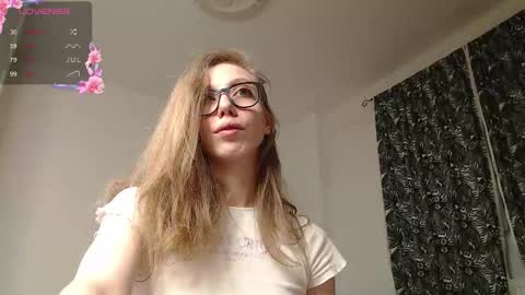 Snapshot of candyliciousss chatting on 02-09-26, 03:16 candyliciousss online show from 02-09-26, 03:16