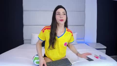 candyluxury_ online show from 06-23-26, 12:25
