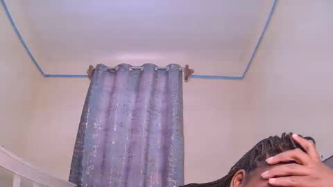 Candice online show from 02-09-25, 06:11