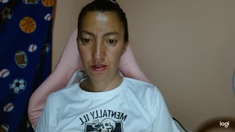 Snapshot of candymilfff chatting on 05-08-26, 03:23 candymilfff online show from 05-08-26, 03:23