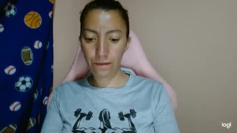 Snapshot of candymilfff chatting on 05-09-26, 04:17 candymilfff online show from 05-09-26, 04:17