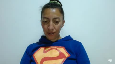 Snapshot of candymilfff chatting on 06-19-26, 11:30 candymilfff online show from 06-19-26, 11:30