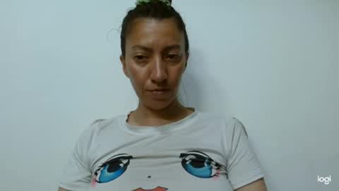 Snapshot of candymilfff chatting on 06-21-26, 02:30 candymilfff online show from 06-21-26, 02:30
