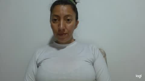Snapshot of candymilfff chatting on 07-06-26, 03:14 candymilfff online show from 07-06-26, 03:14