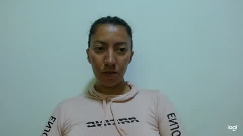 Snapshot of candymilfff chatting on 07-26-26, 01:29 candymilfff online show from 07-26-26, 01:29