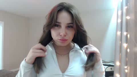 Snapshot of candymini chatting on 01-14-25, 05:12 candymini online show from 01-14-25, 05:12