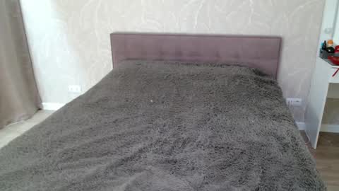 Snapshot of candymini chatting on 02-11-25, 01:51 candymini online show from 02-11-25, 01:51