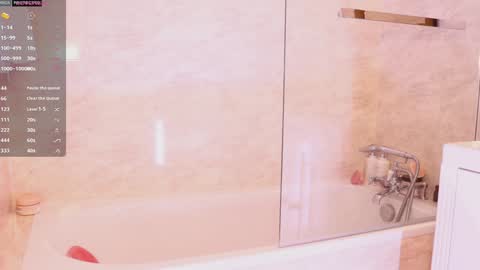 Snapshot of candymoore_ chatting on 12-10-24, 10:16 Candice online show from 12-10-24, 10:16