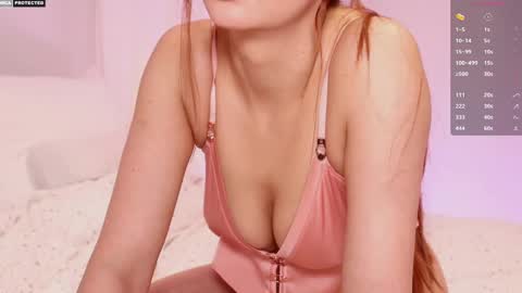 Snapshot of candymoore_ chatting on 01-09-25, 08:55 Candice online show from 01-09-25, 08:55