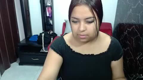 candyplayass online show from 06-19-26, 01:04