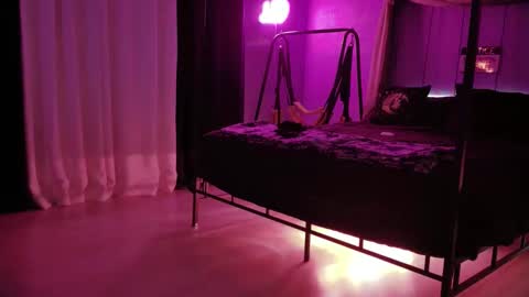 Snapshot of candyqueenkush69 chatting on 04-03-26, 09:29 CandyQueenkush69 online show from 04-03-26, 09:29