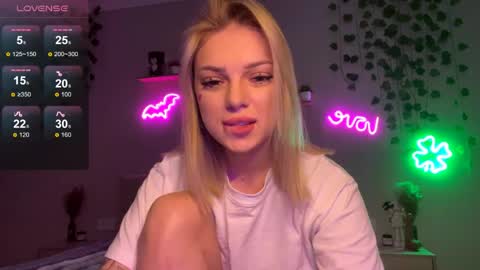 Snapshot of candyrass chatting on 05-29-26, 07:28 Candy online show from 05-29-26, 07:28