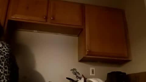 candyredxo2024 online show from 10-12-25, 07:24