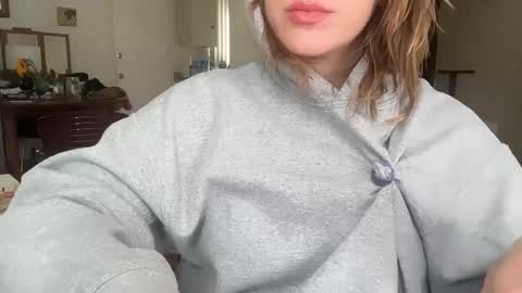 candysayscum online show from 10-05-25, 10:07