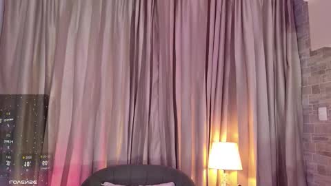 Snapshot of candyy_bella chatting on 03-16-26, 12:20 Isabella online show from 03-16-26, 12:20