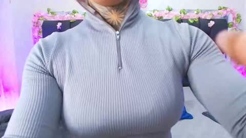 Aura  online show from 09-09-25, 11:54