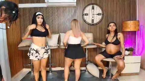 Sara online show from 02-28-26, 12:06