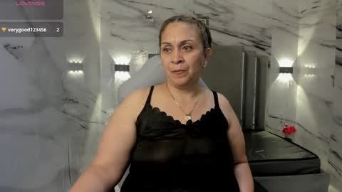 Canndy Evanns online show from 12-10-24, 05:28