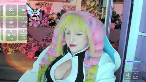 Canndyy Daniela online show from 10-24-25, 09:00