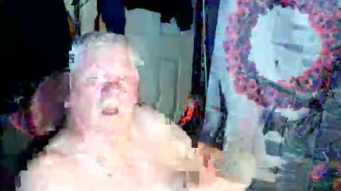 canoelicker69 online show from 06-01-26, 07:15