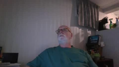 Snapshot of canon4ps4 chatting on 12-22-24, 10:25 canon4ps4 online show from 12-22-24, 10:25
