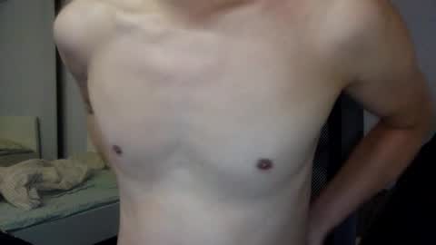 contrast moe online show from 01-08-25, 04:12