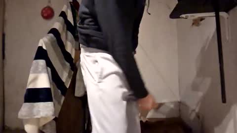 cappinrc8 online show from 12-18-25, 06:52