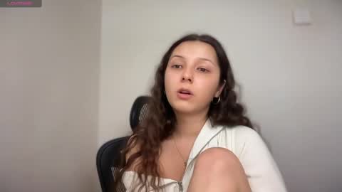 Emma online show from 02-20-25, 01:30