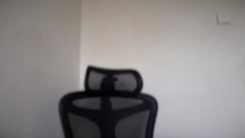 Emma online show from 09-30-25, 07:24