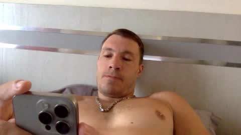 follow my twitter  online show from 11-09-25, 04:00