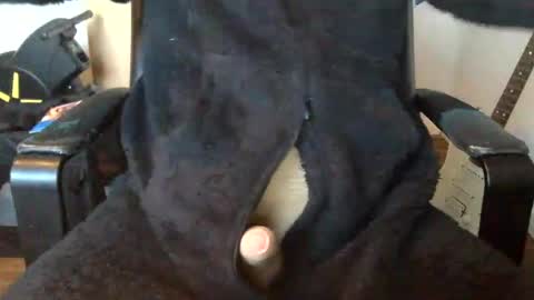 Captain 8 Inches online show from 01-15-25, 09:24