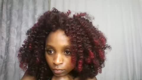 Snapshot of carababey chatting on 04-21-26, 01:53 carababey online show from 04-21-26, 01:53