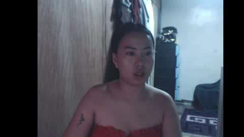 Snapshot of caramel_6974 chatting on 05-18-26, 04:07 Caramel online show from 05-18-26, 04:07