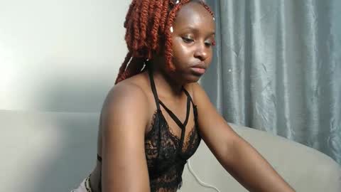 caramel online show from 11-06-25, 08:32