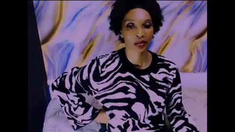 Snapshot of caramelminxx_ chatting on 06-06-26, 08:52 caramelminxx_ online show from 06-06-26, 08:52