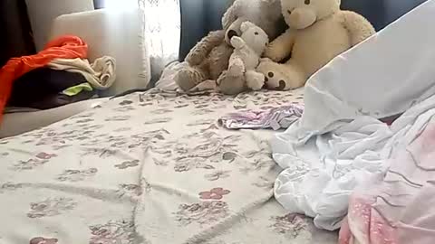 Snapshot of caramelo945256 chatting on 06-23-26, 12:47 LILI online show from 06-23-26, 12:47