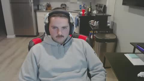 Snapshot of cardi_beans chatting on 01-10-25, 03:07 cardi_beans online show from 01-10-25, 03:07