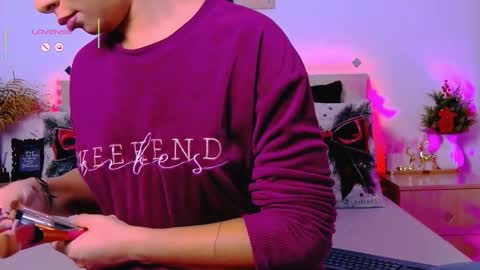 Snapshot of cardi_sin chatting on 12-21-25, 04:52 cardi_sin online show from 12-21-25, 04:52