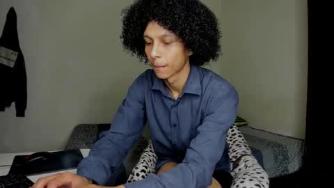 Carlos and Cristian  online show from 02-08-26, 01:09