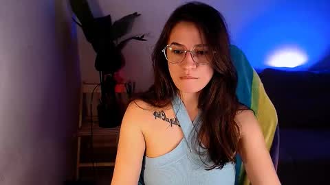 Snapshot of care_sensual chatting on 11-29-25, 12:13 Mary online show from 11-29-25, 12:13